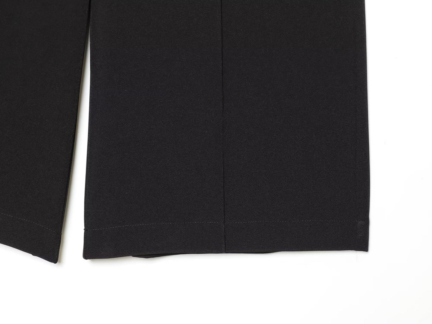 Women's loose straight casual shorts