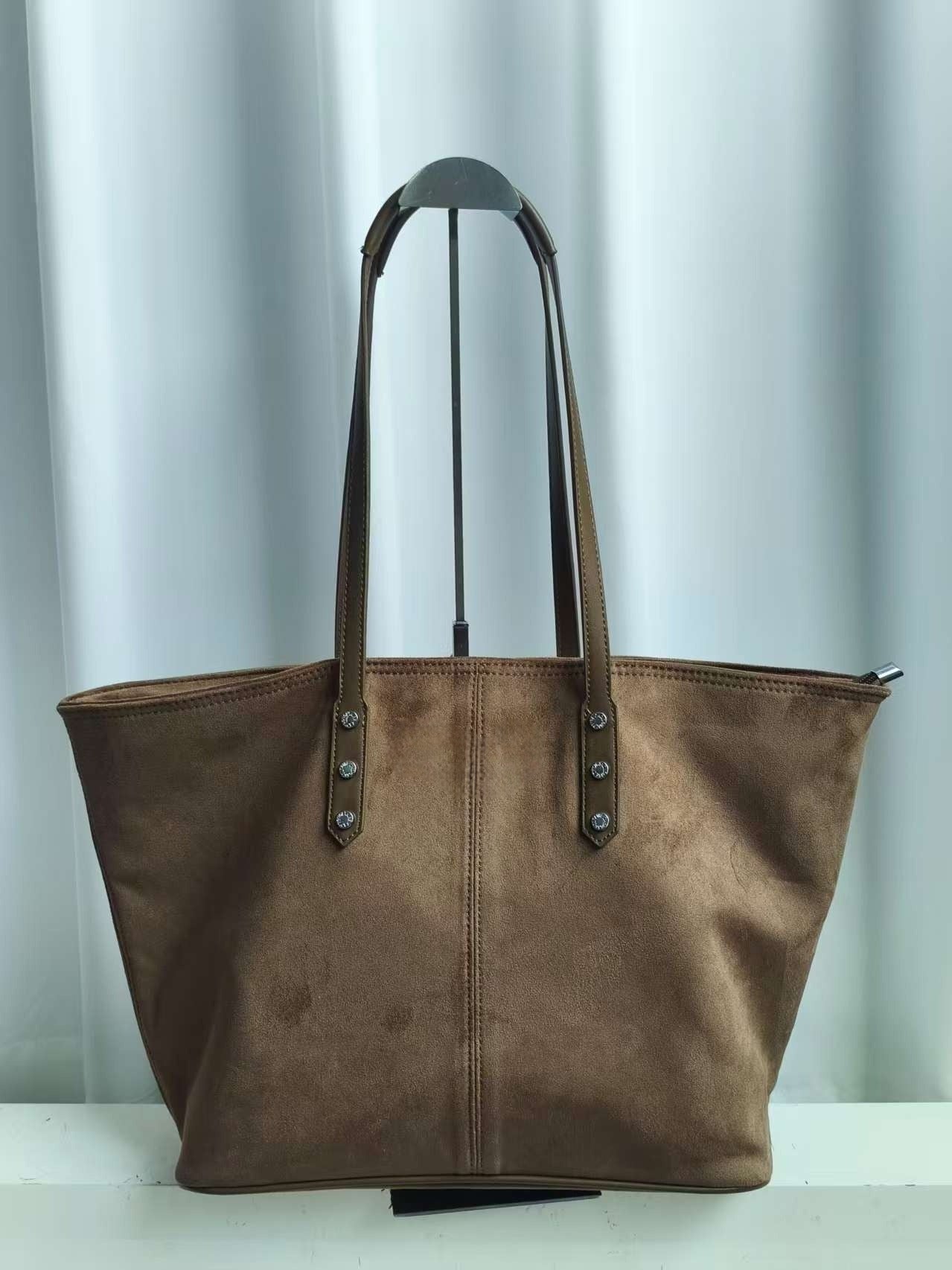 New shoulder bag large capacity commuter tote bag