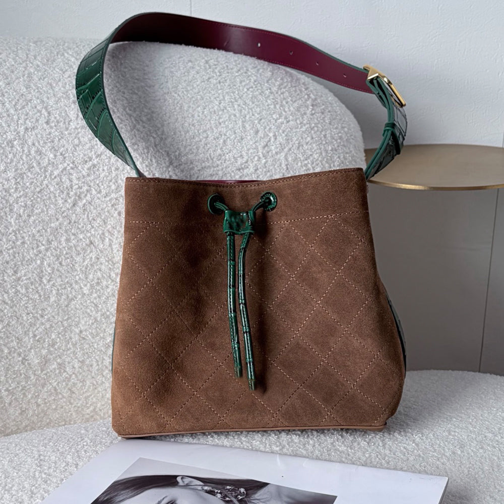Women's new retro wide shoulder strap drawstring bucket bag