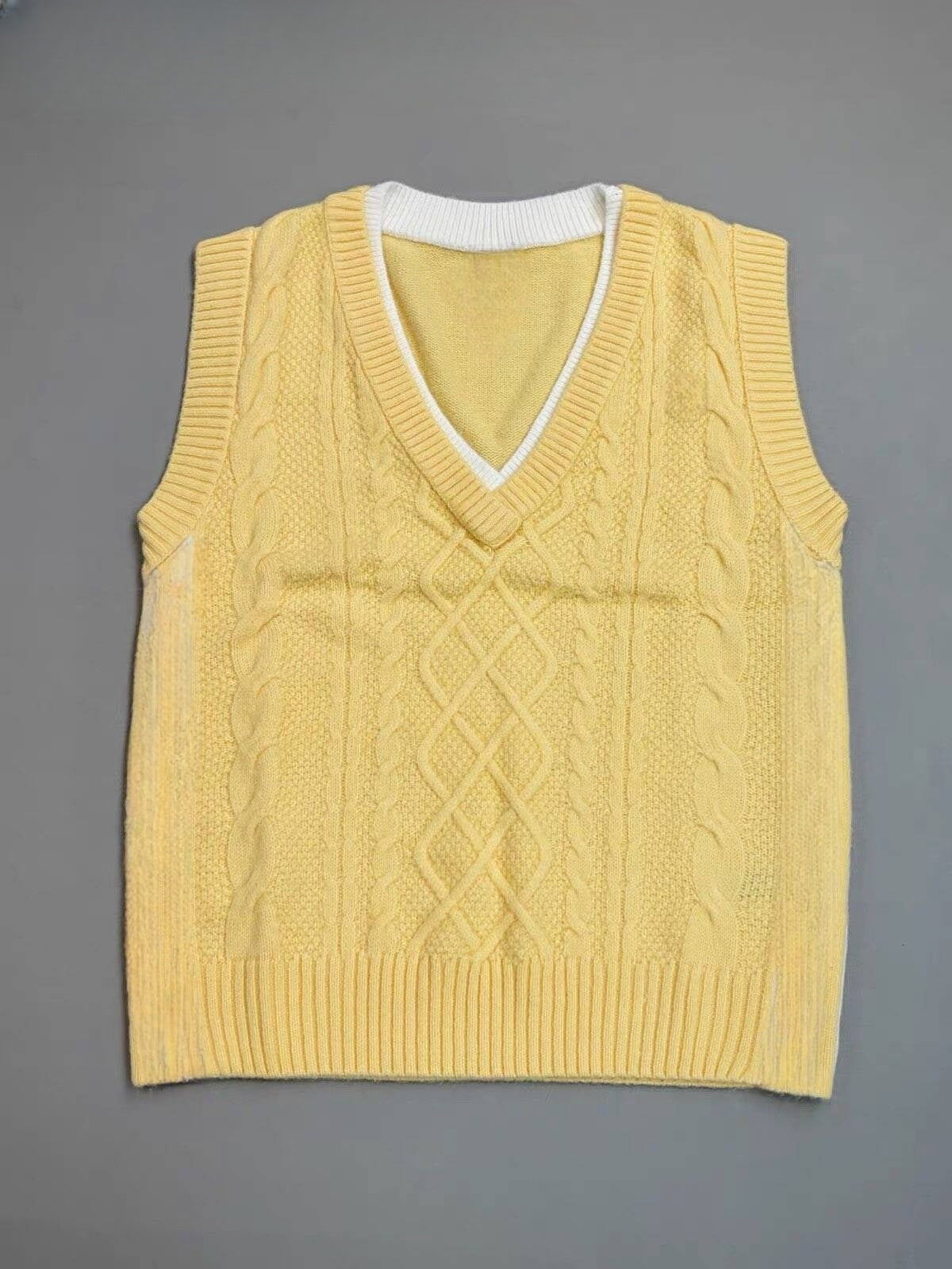 Women's new V-neck loose casual knitted vest