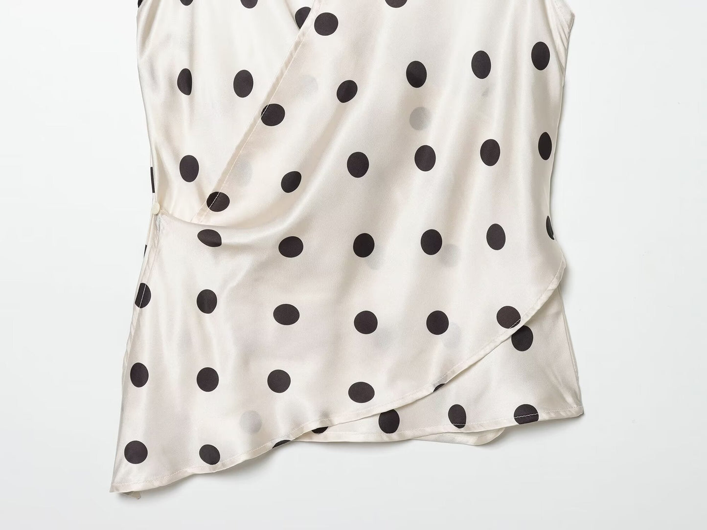 Women's Satin textured polka dot hanging neck top
