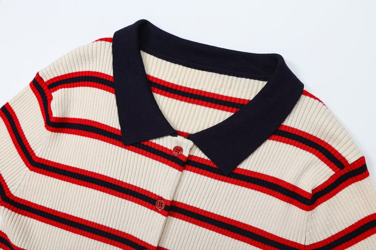 Women's short sleeved striped knitted Coat
