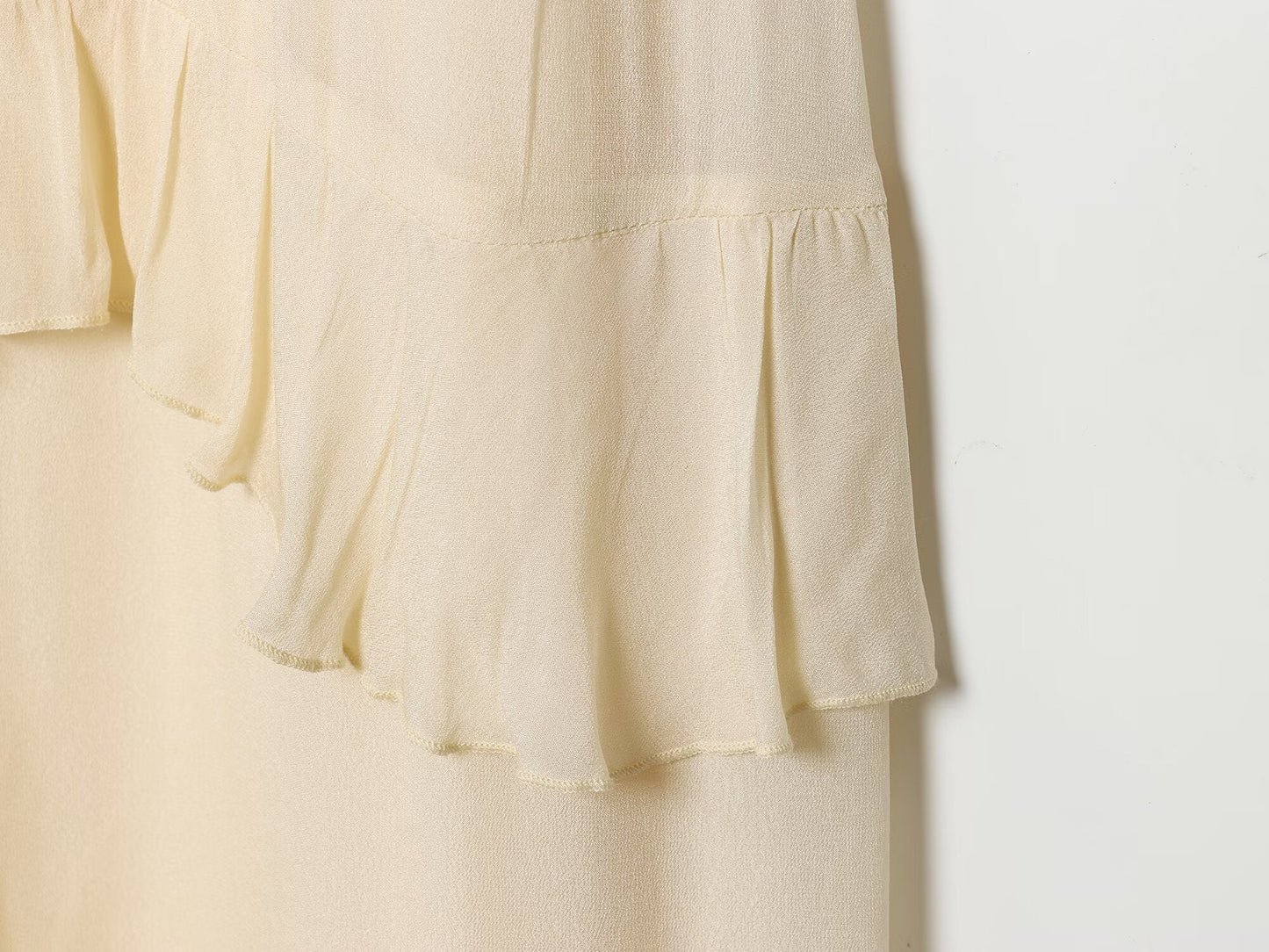 Women's layered decorative V-neck MIDI dress