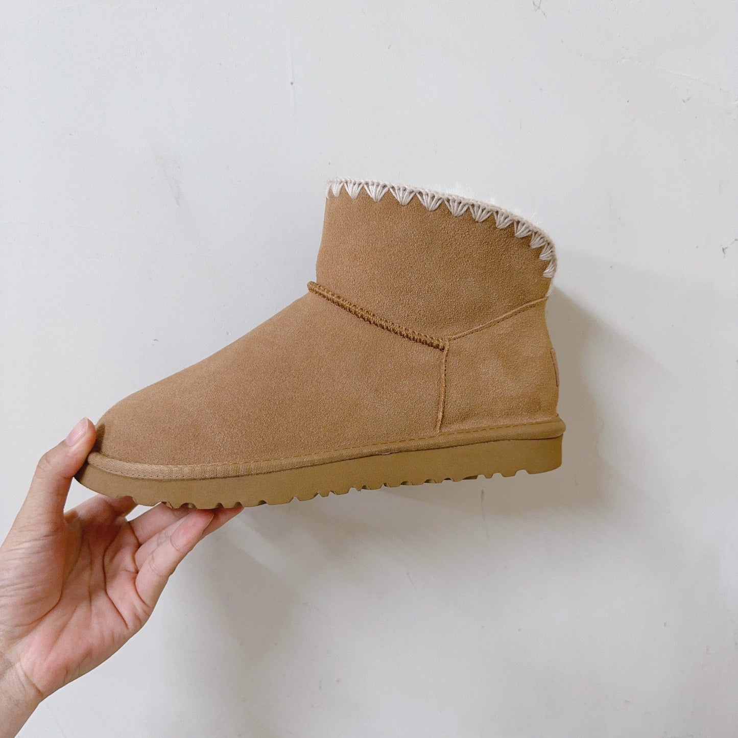 New winter knitted wool shoes snow boots