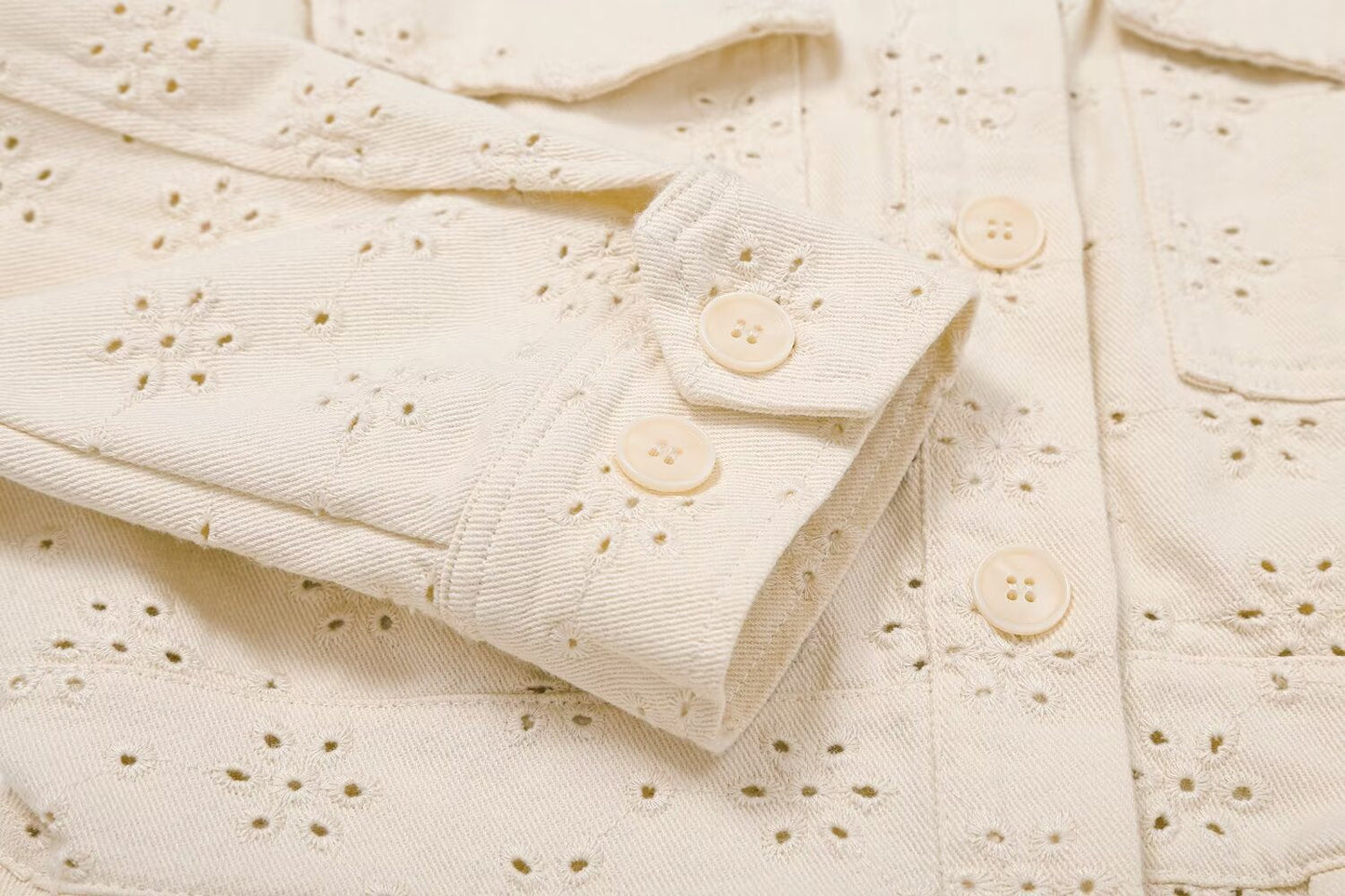 Women's flip pocket decoration hollow jacket Coat