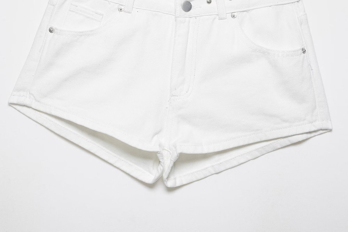 Women's low waisted star denim shorts