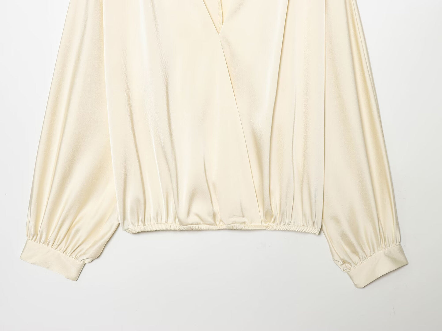 2026 Women's satin textured V-neck shirt