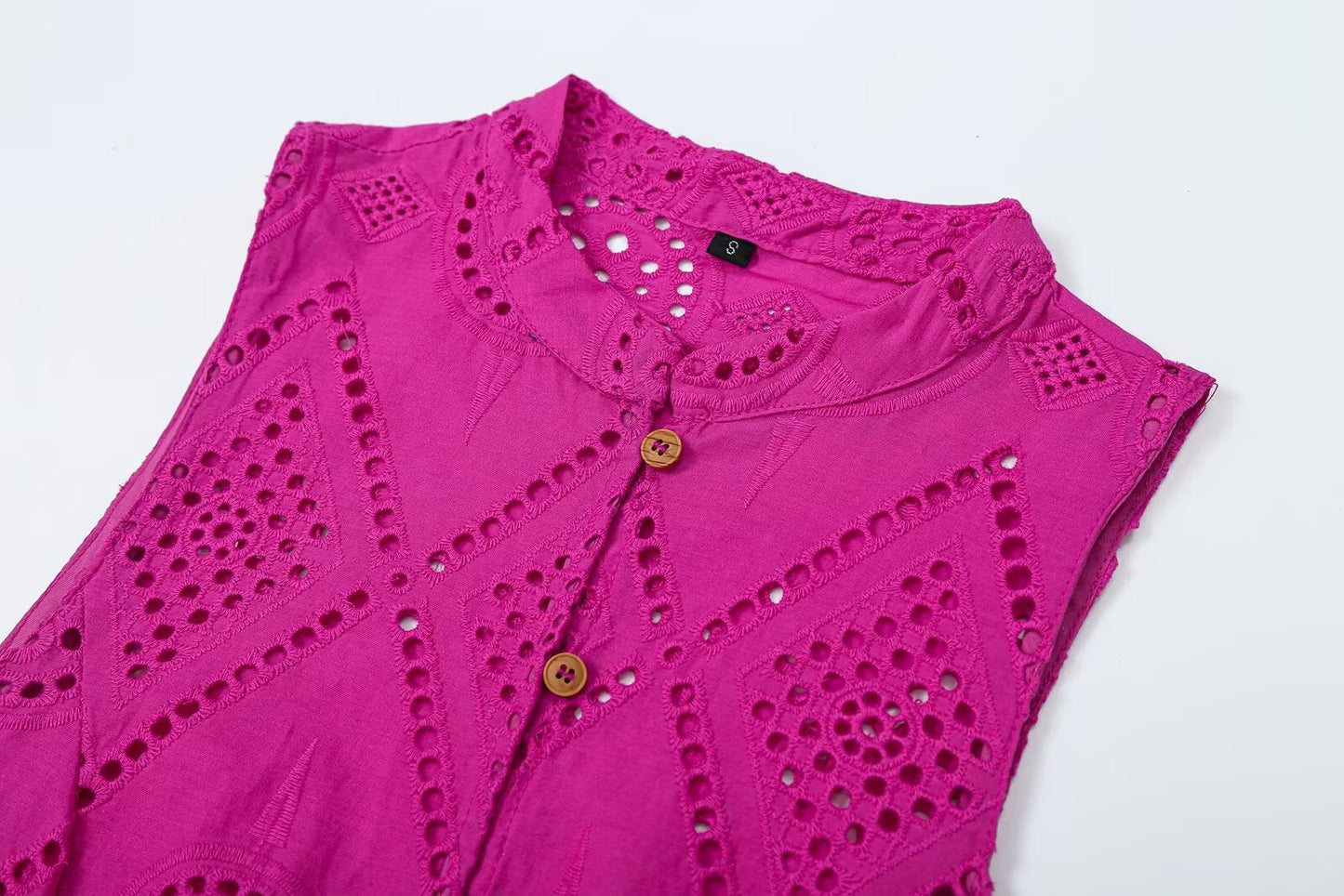 Women's short skirt style hemline hollowed out embroidery top
