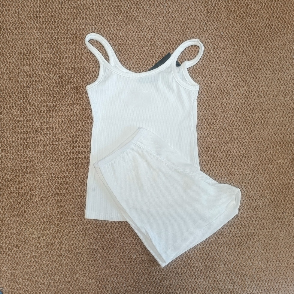 Women's New Slim Fit Tank Top + Stretch Shorts Yoga Workout Set