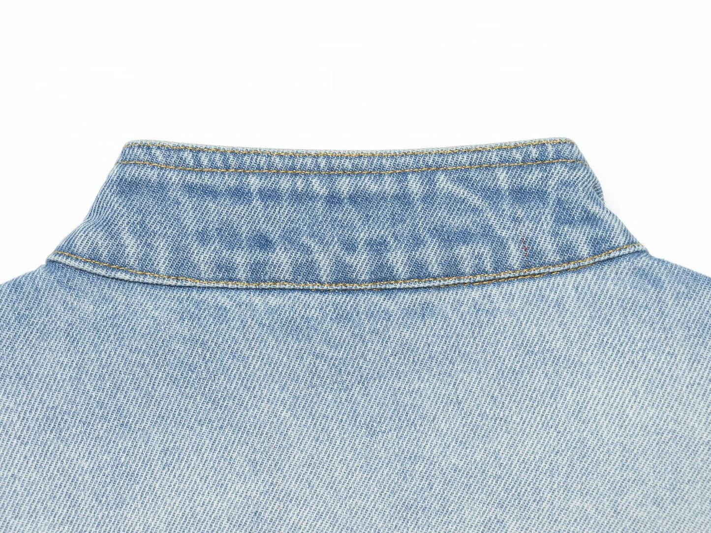Women's long sleeved stand collar denim jacket