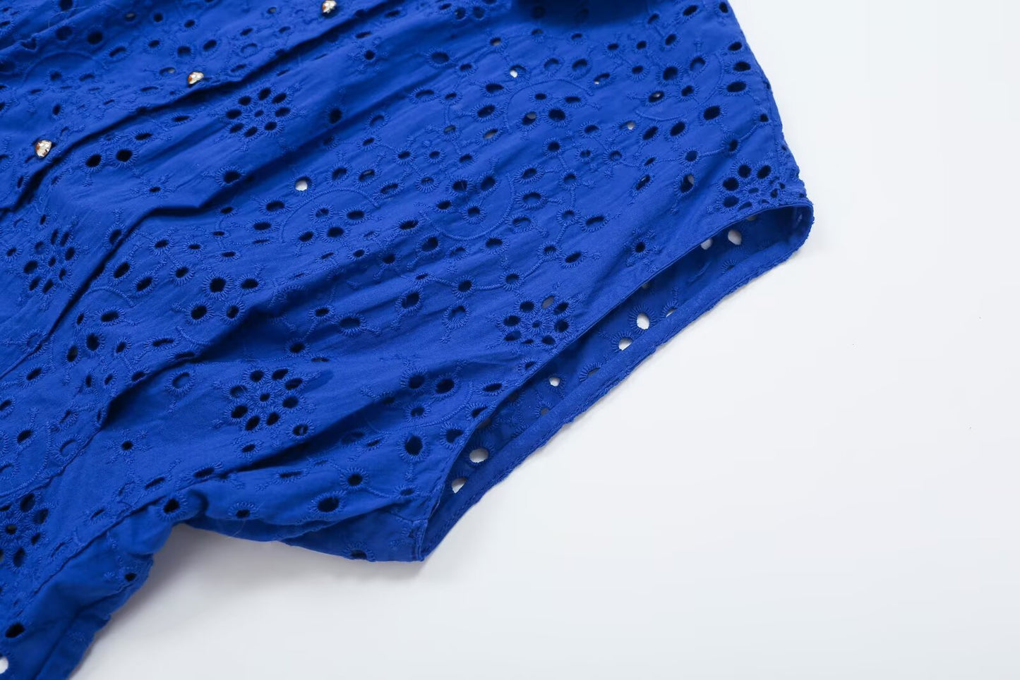 Women's hollowed out embroidered top