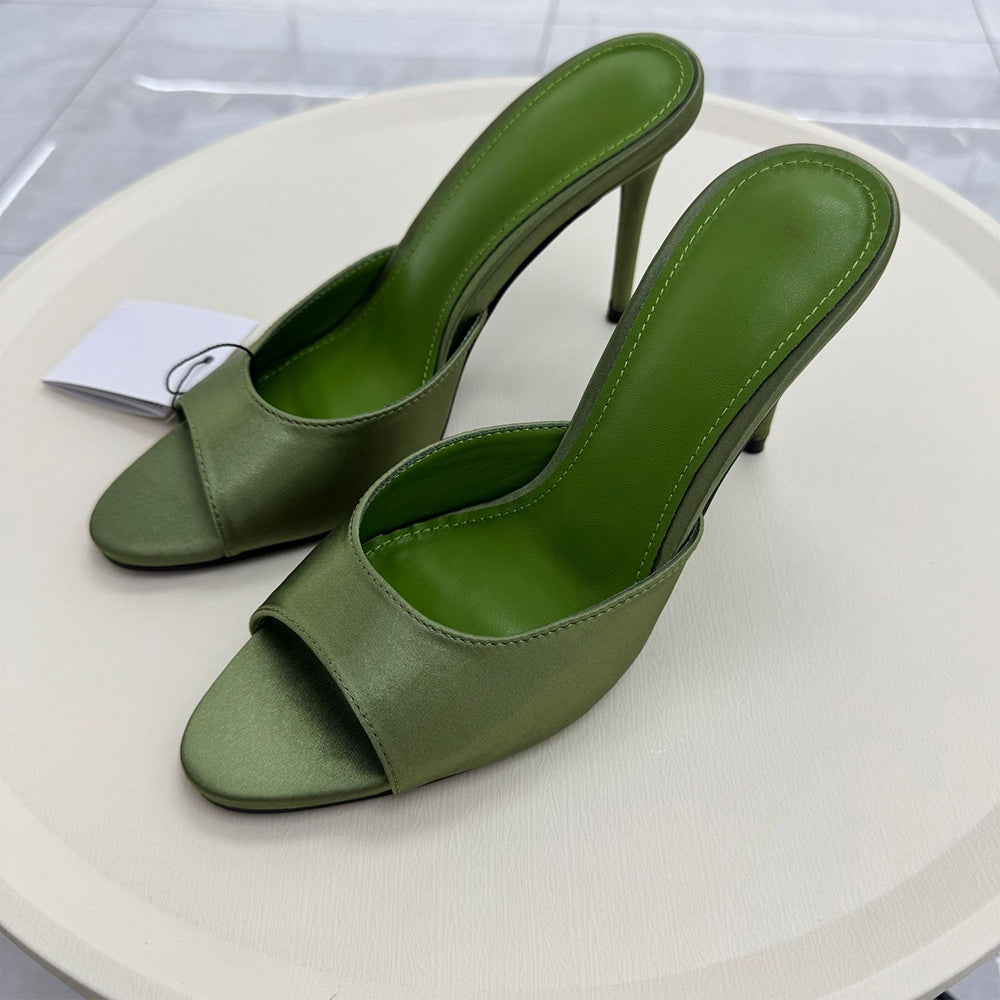 Women's new high-heeled stilettos with open toes and sandals.
