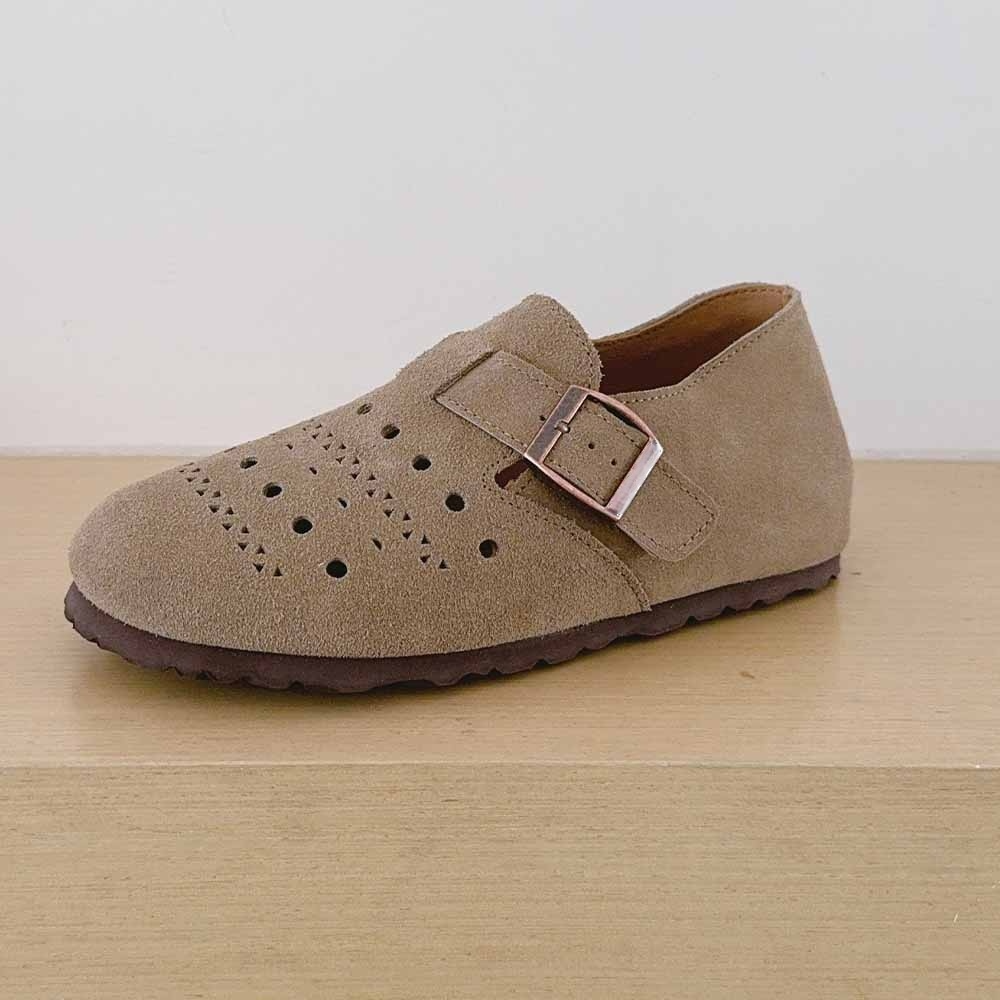 2026 women's new hollowed-out bag shoes have a shoe box