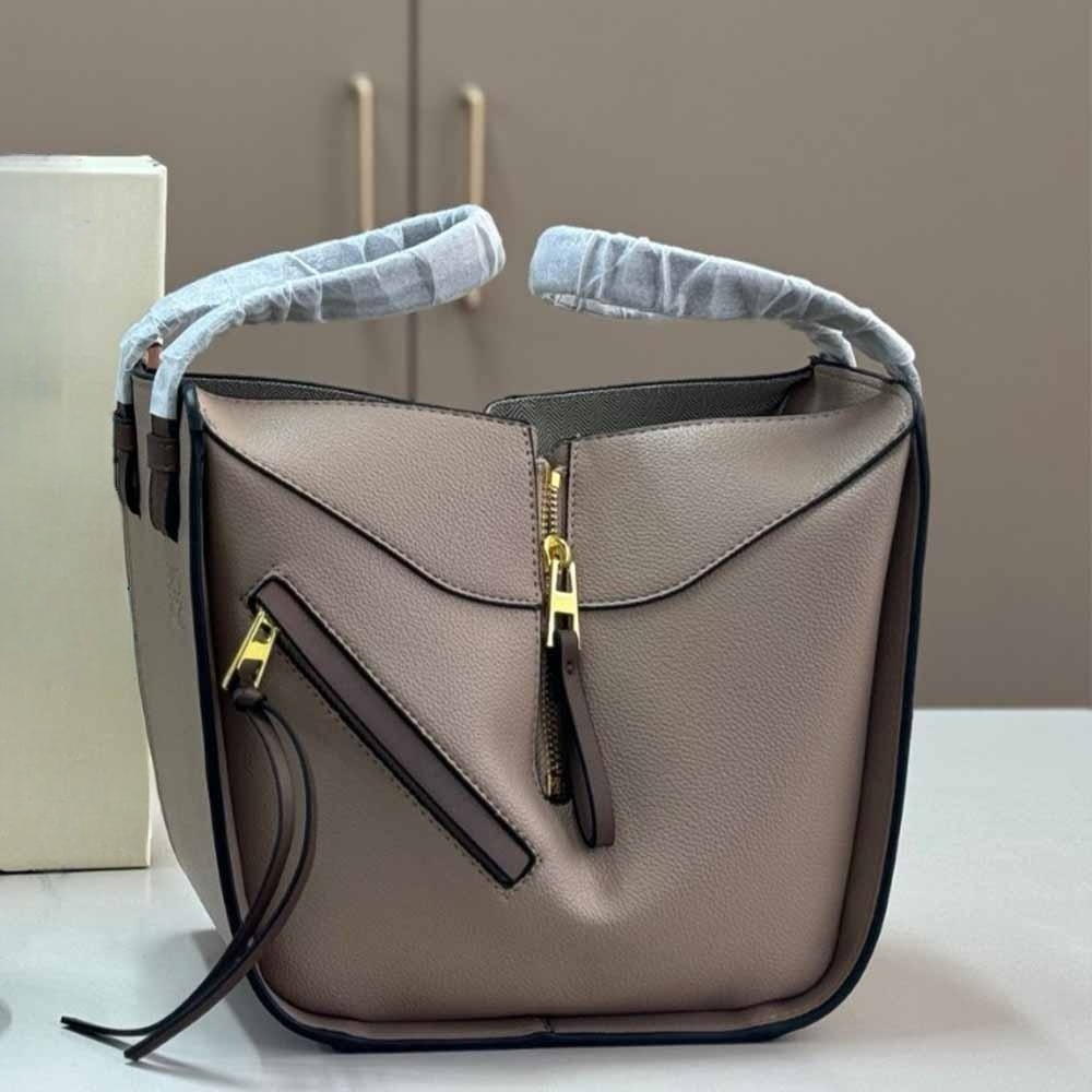 Women's new large-capacity manual bill of lading shoulder diagonal bag