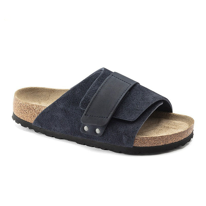 Women's new hook and loop wooden sandals and slippers have a shoe box.