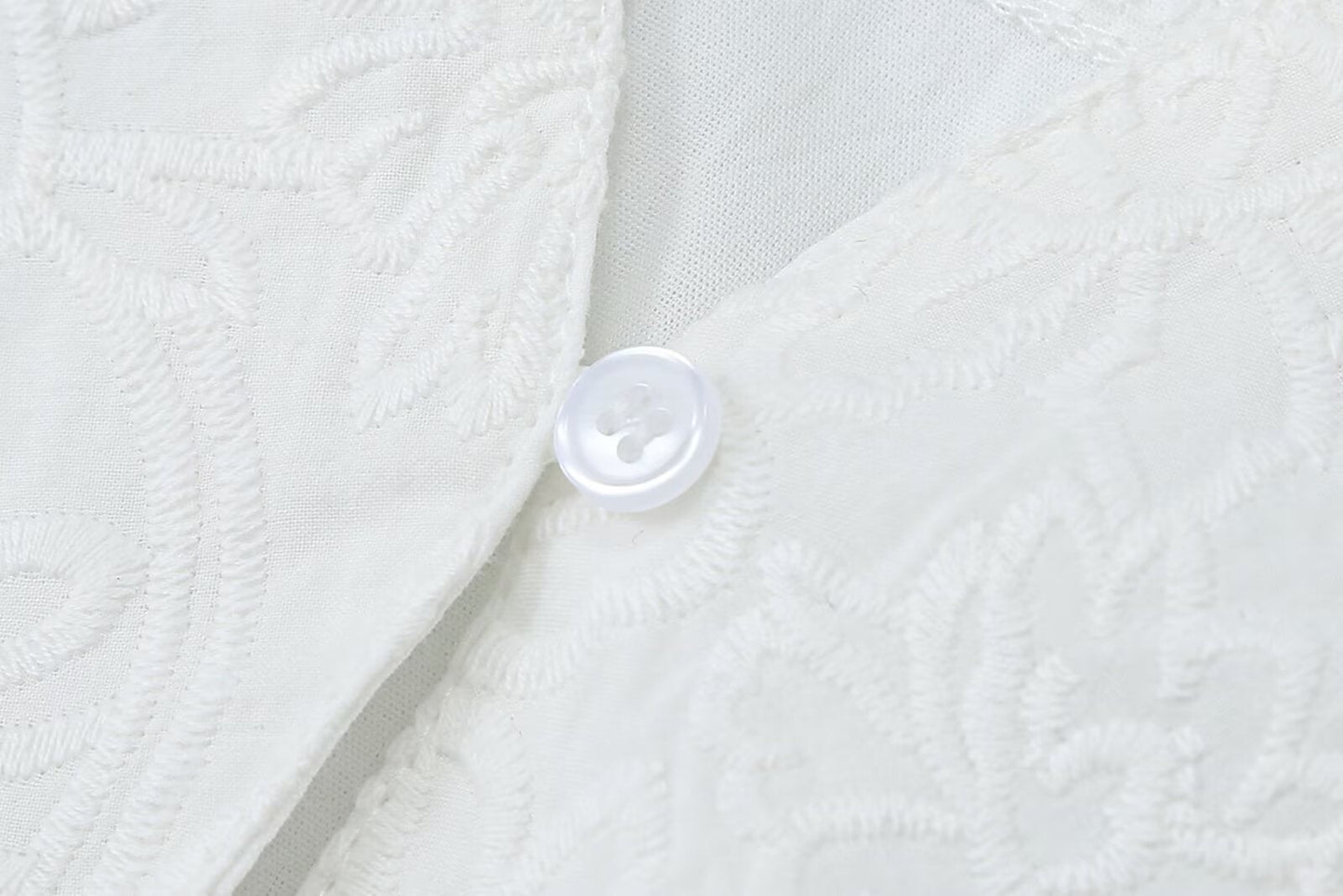 Women's embroidered V-neck poplin shirt