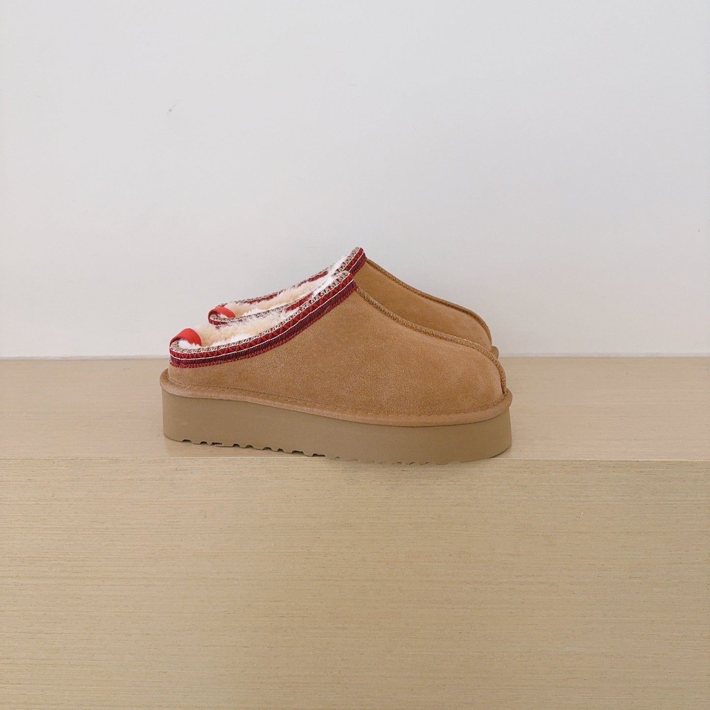 Women's embroidered thick-soled semi-mopped snow boots