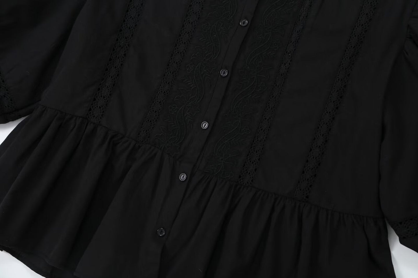 Women's hollowed out embroidered balloon sleeve shirt