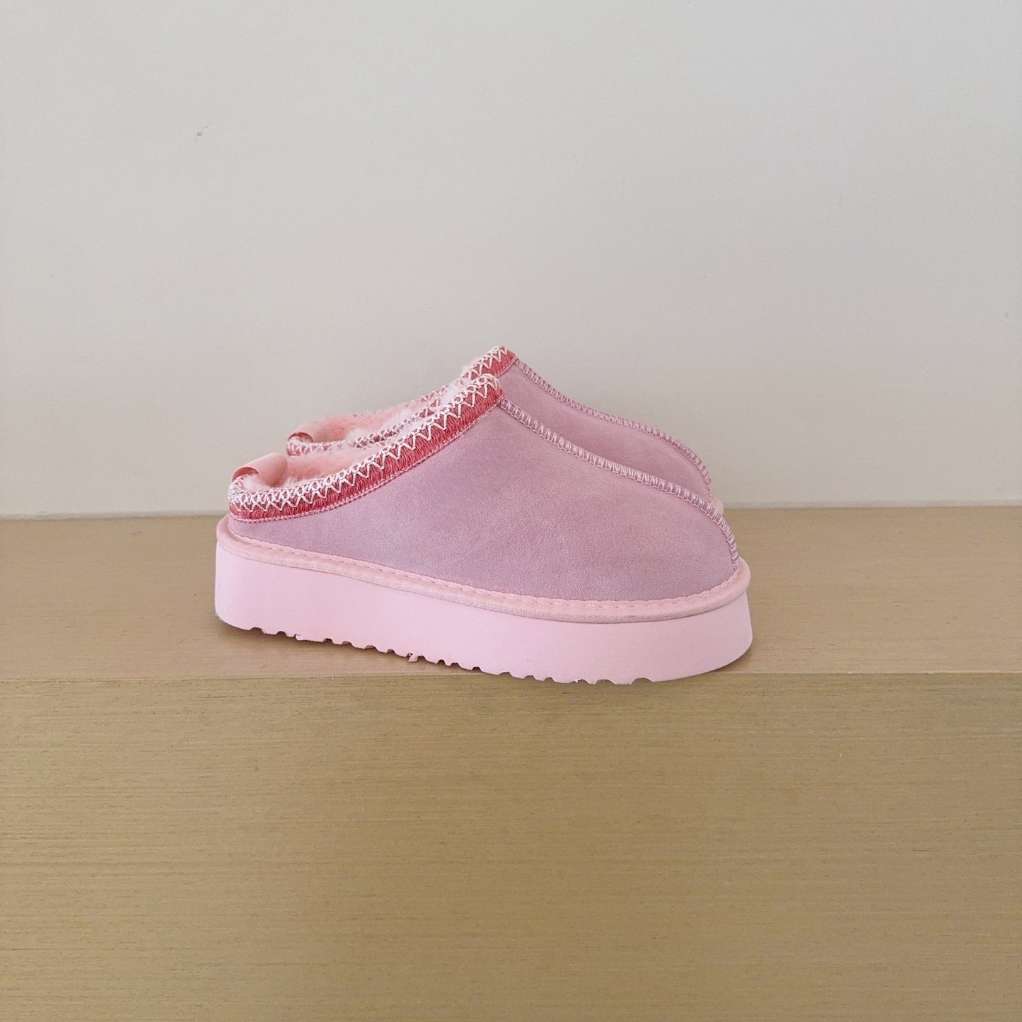 Women's embroidered thick-soled semi-mopped snow boots