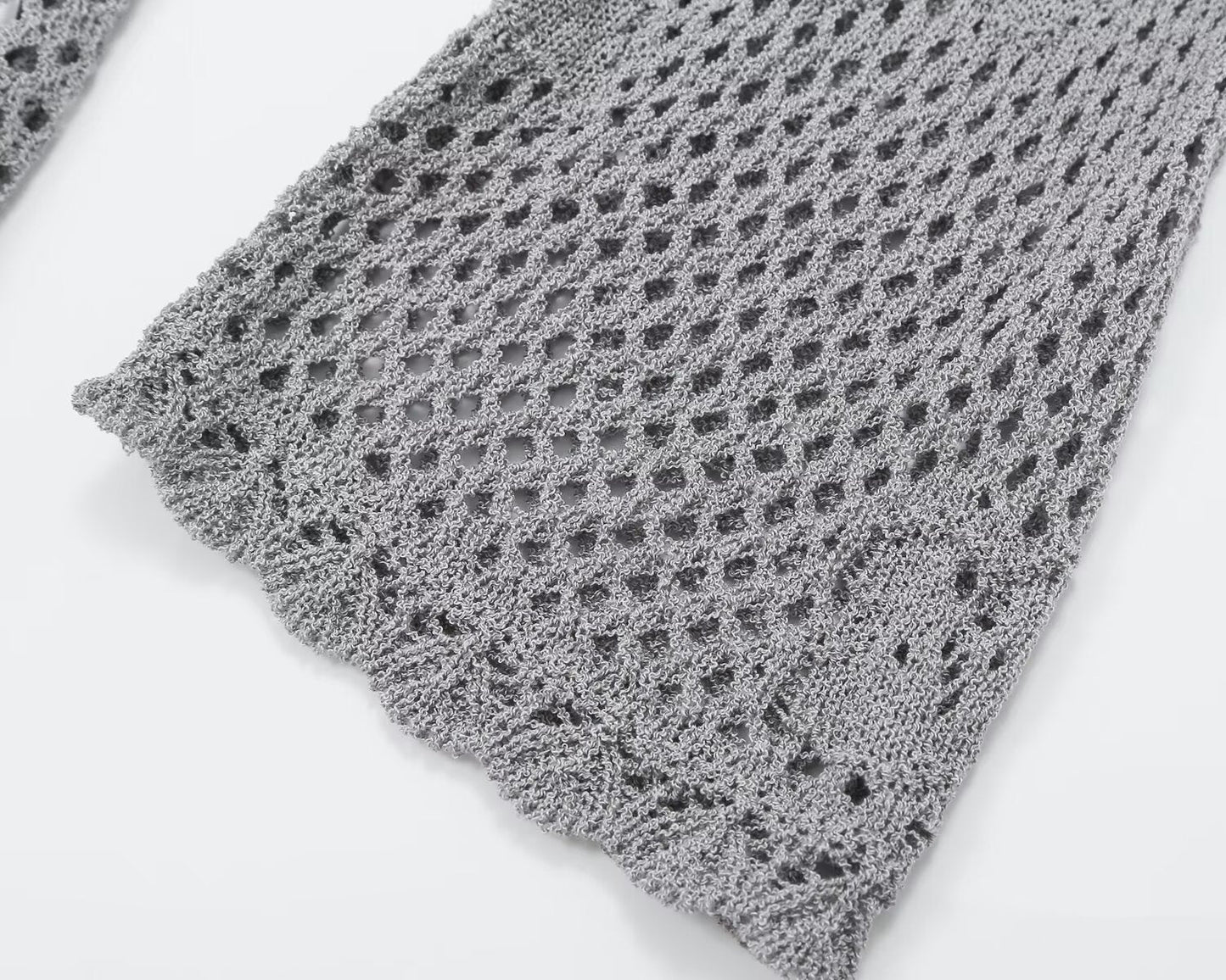 Women's round neck hollow knitted sweater