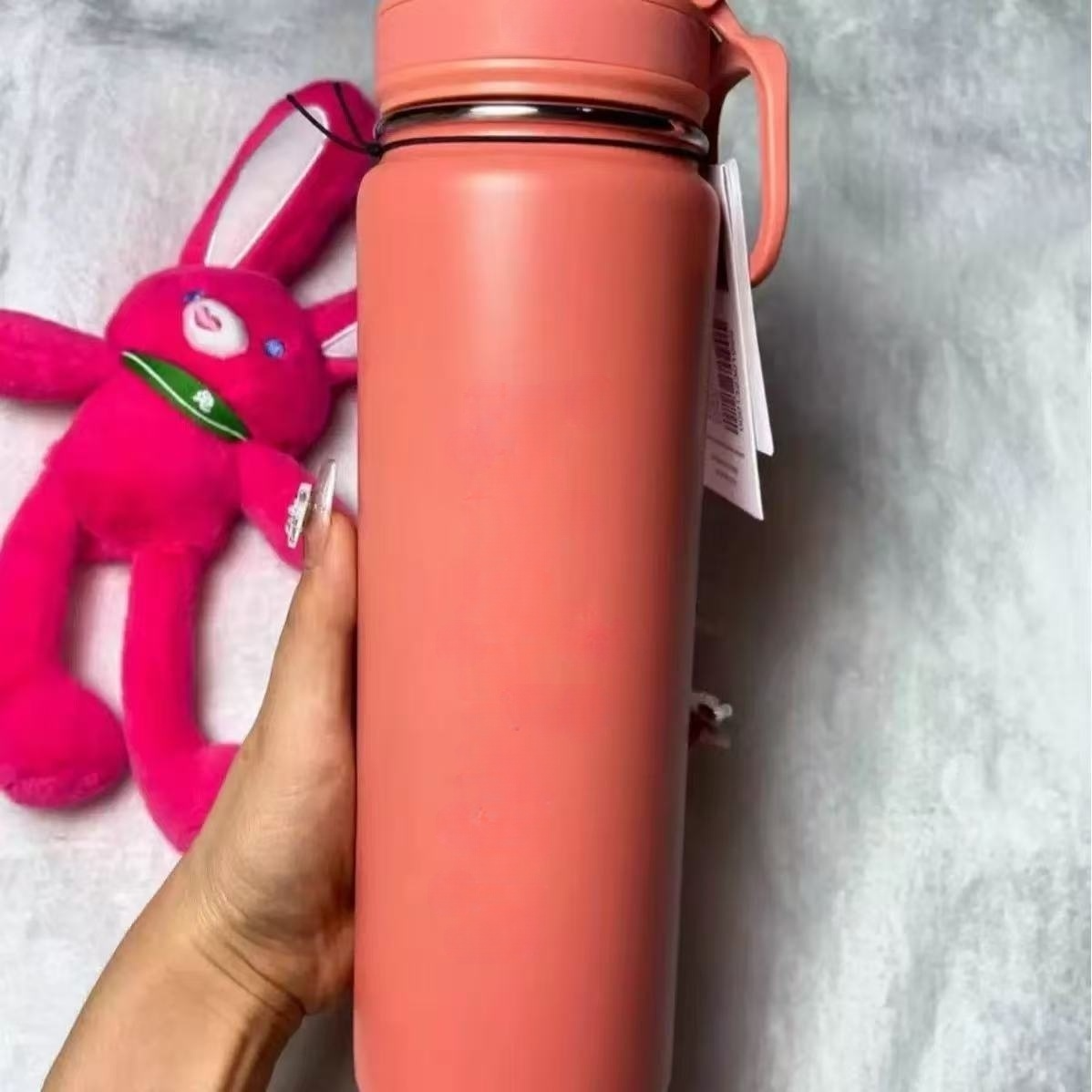 LU New leisure mug 710ml capacity sports kettle outdoor travel yoga pot water cup