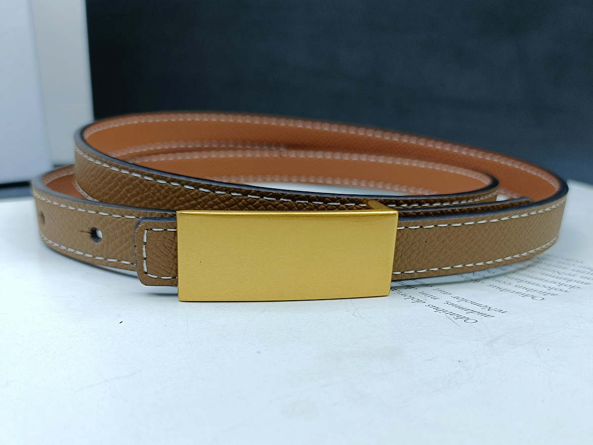 Women's fine belt with small square buckle and double-sided belt  with A Box